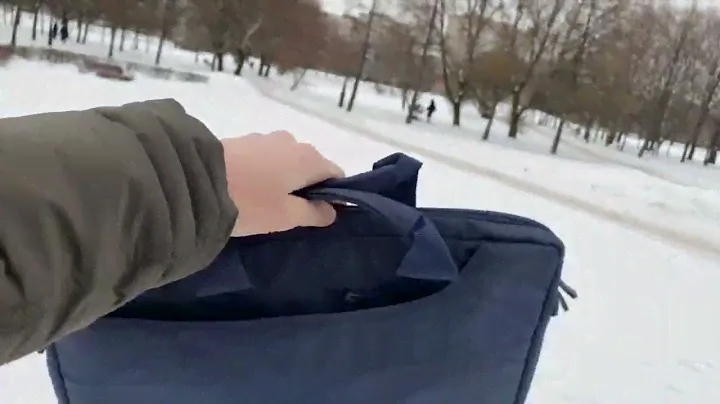 Съездил в М.Видео за сумкой для ноутбука RIVACASE 8035. Влог. Проверяю как снимает видео iPhone 11